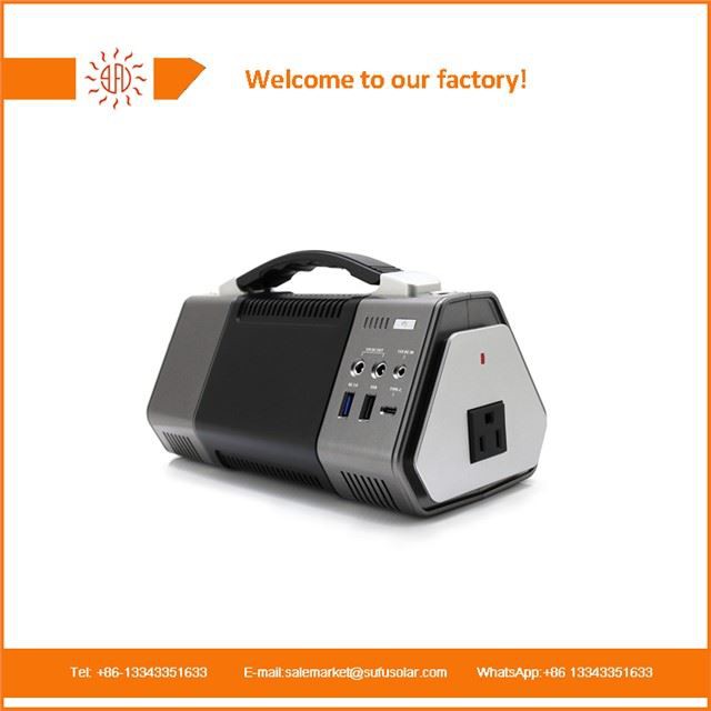 Kamp için taşınabilir güç kaynağı